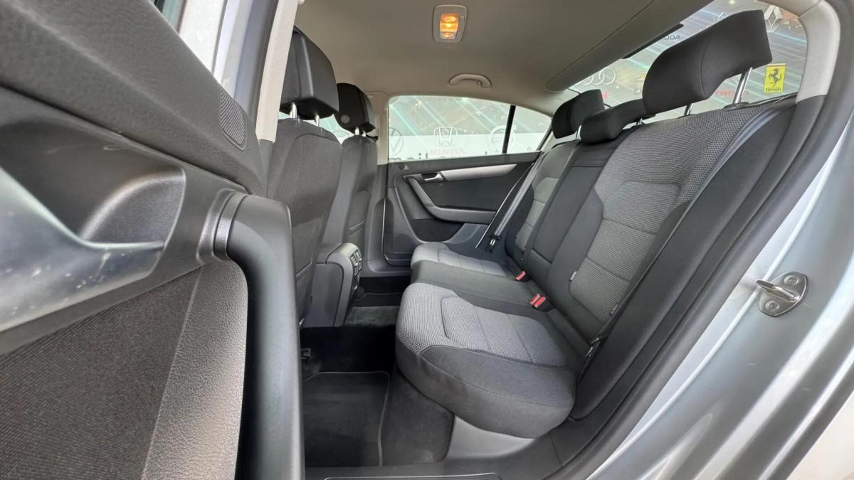volkswagen-passat-2014-diesel-1598cc