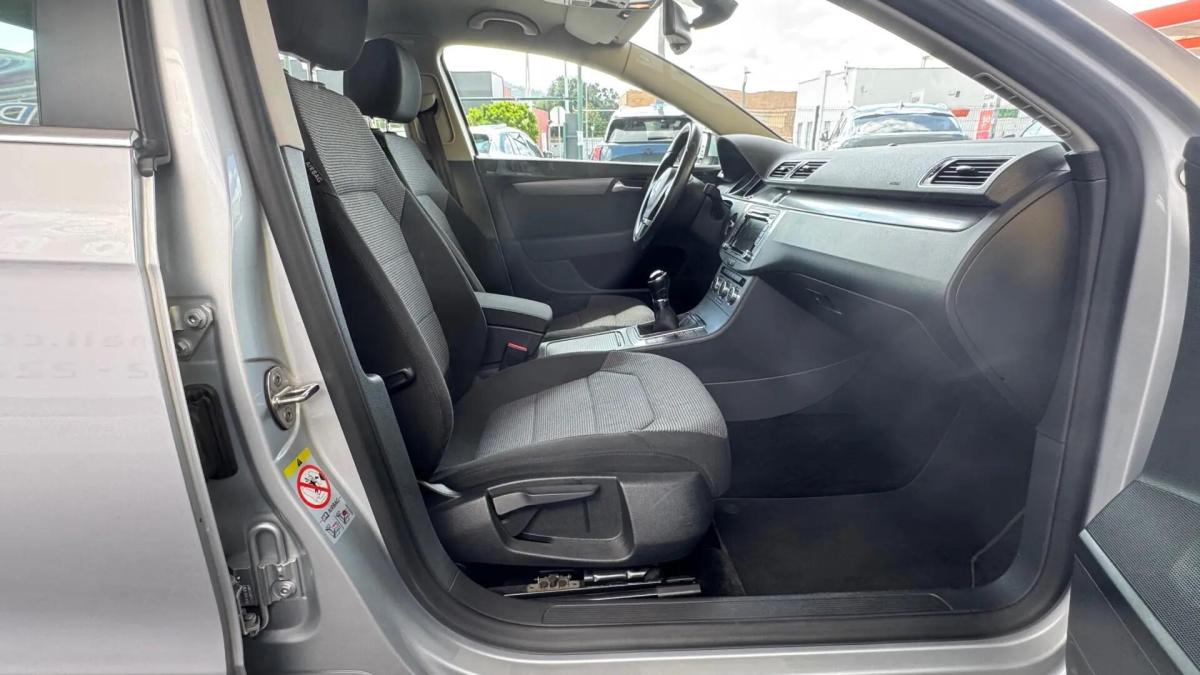 volkswagen-passat-2014-diesel-1598cc