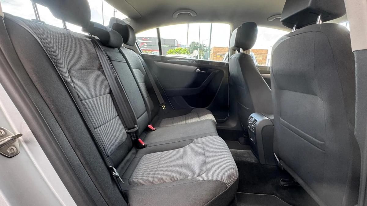 volkswagen-passat-2014-diesel-1598cc