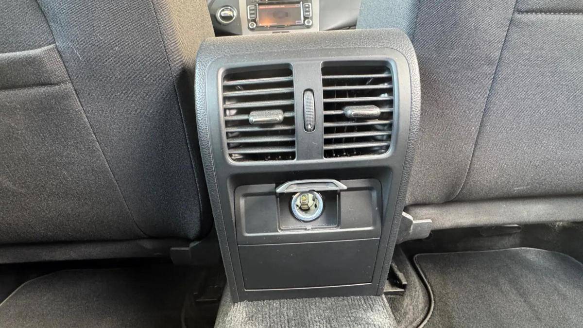 volkswagen-passat-2014-diesel-1598cc