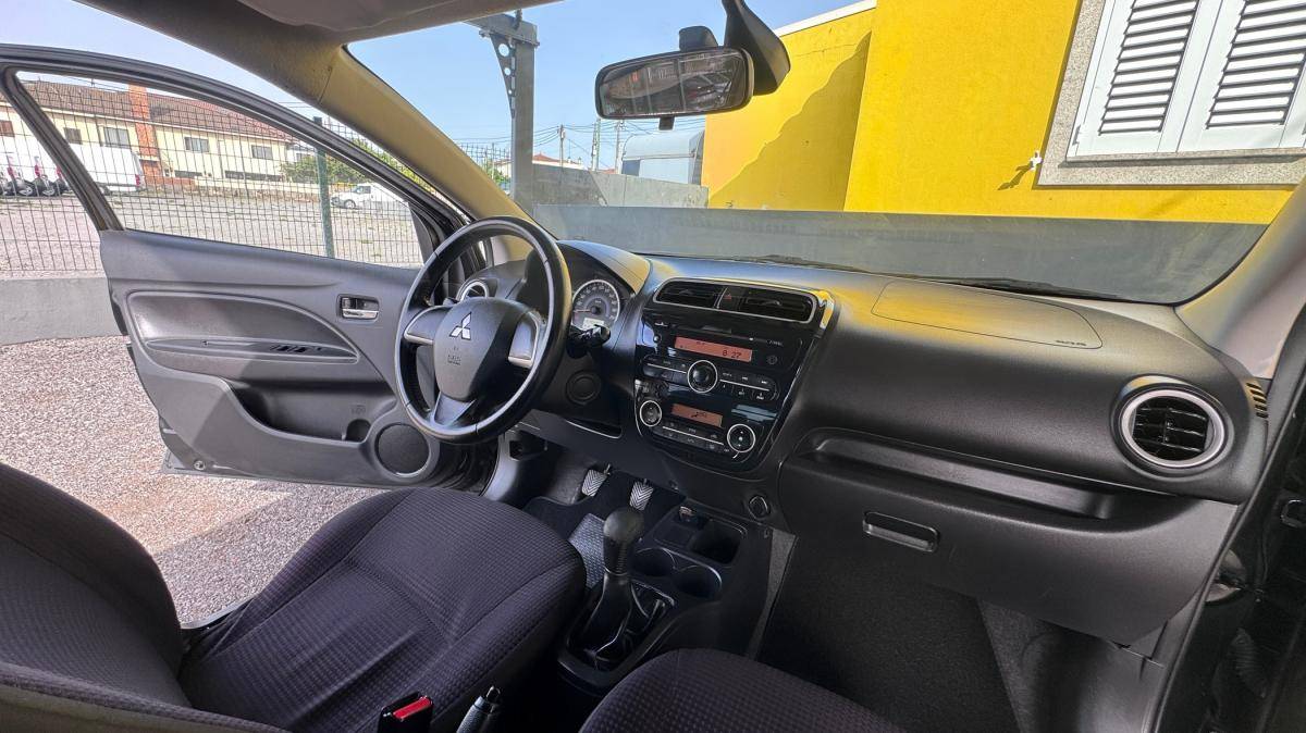 mitsubishi-space-star-2013-gasolina-1193cc
