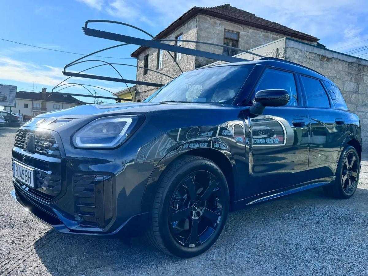mini-countryman-2024-diesel-1995cc