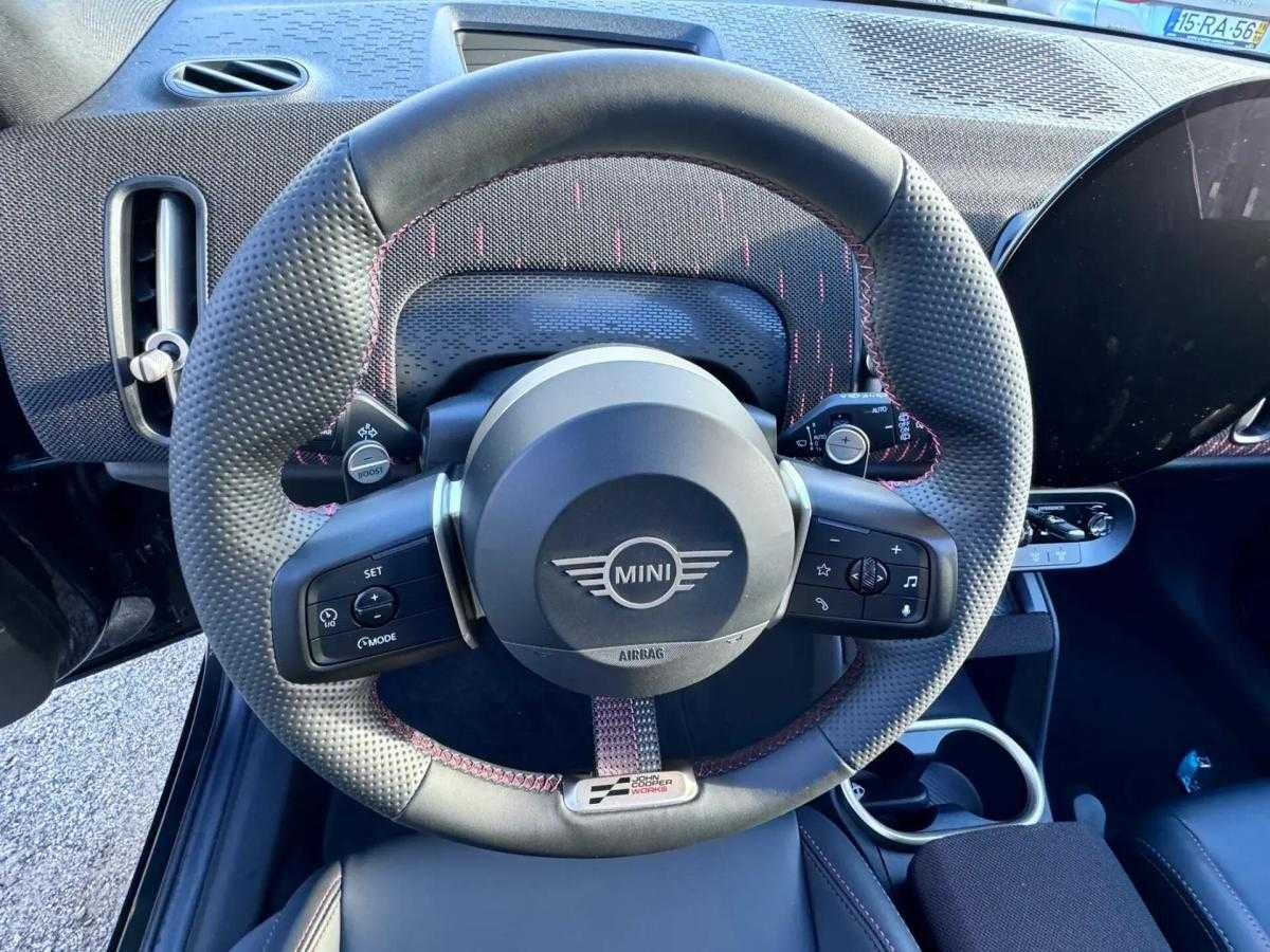 mini-countryman-2024-diesel-1995cc