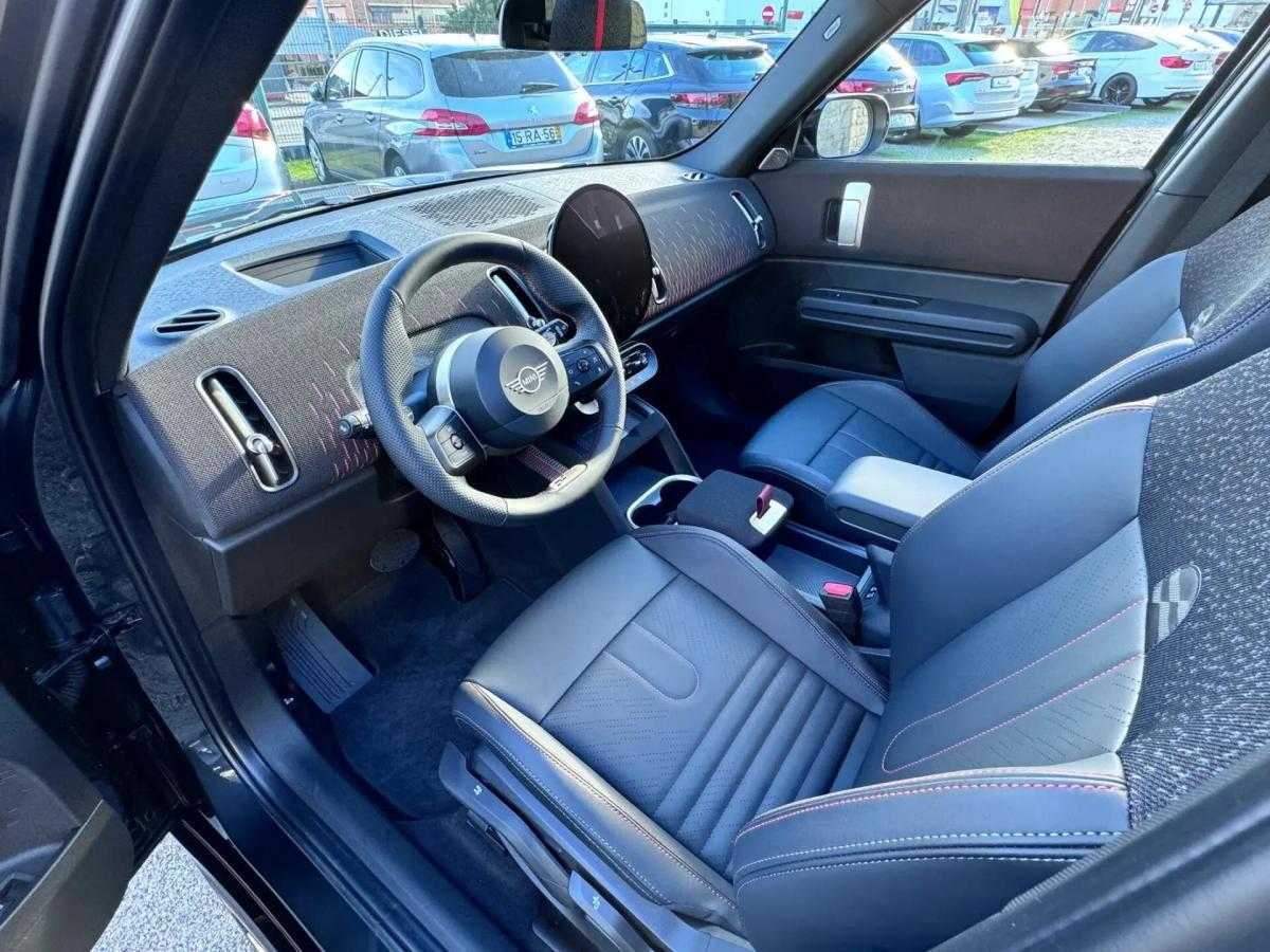mini-countryman-2024-diesel-1995cc