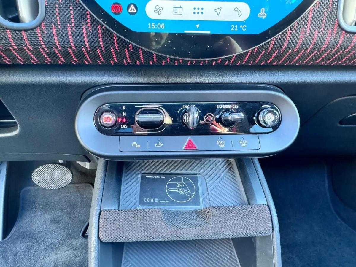 mini-countryman-2024-diesel-1995cc