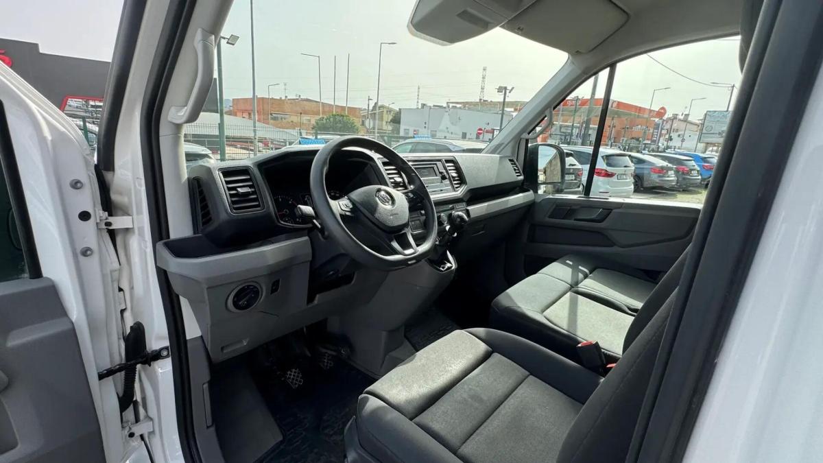 volkswagen-crafter-2022-diesel-1968cc