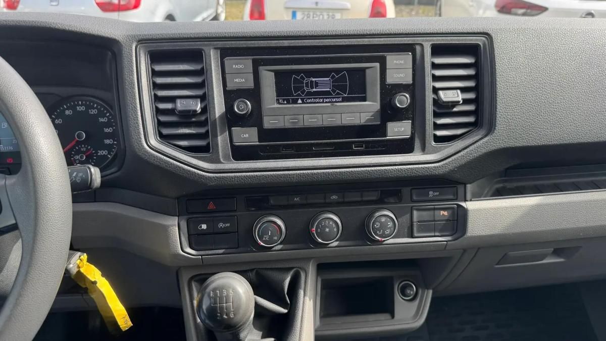 volkswagen-crafter-2022-diesel-1968cc