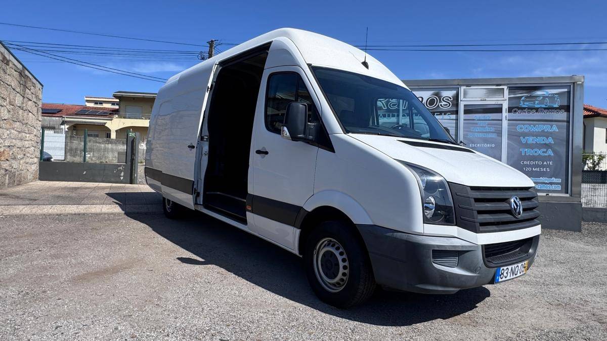 volkswagen-crafter-2013-diesel-1968cc