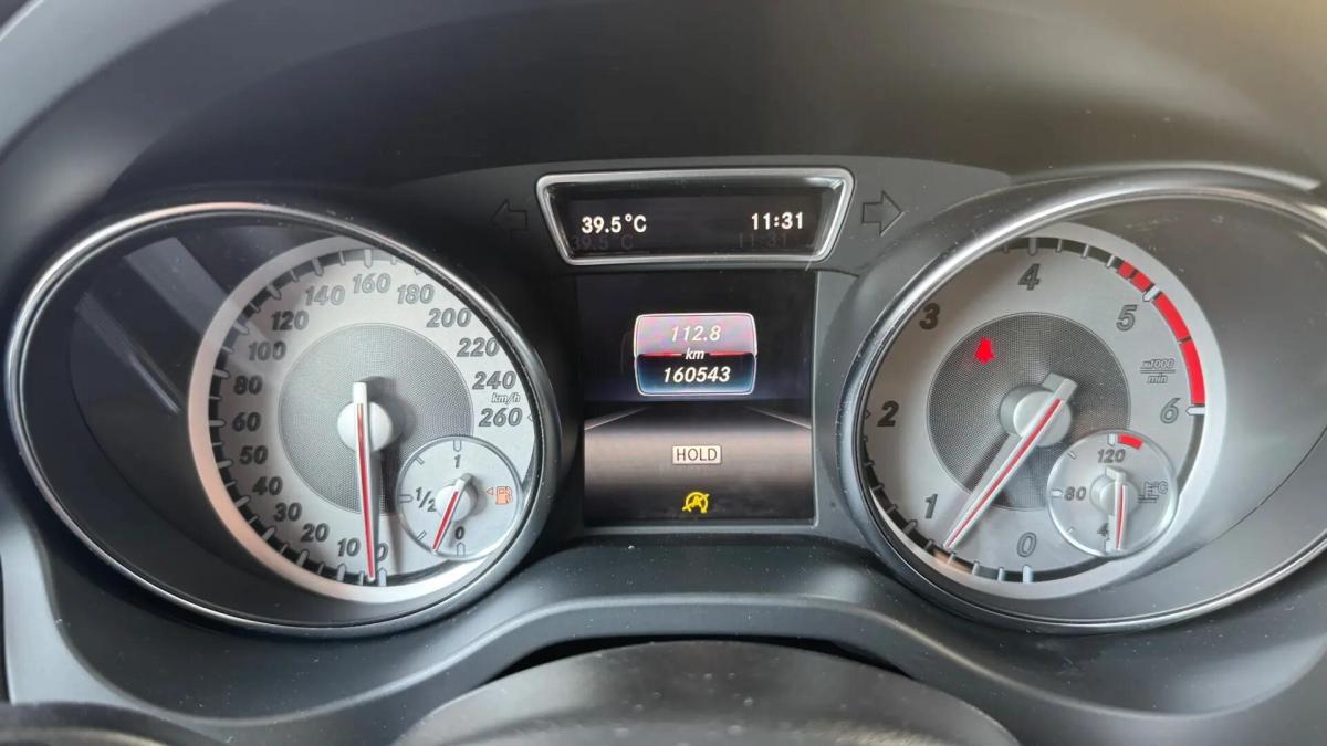 mercedes-benz-cla-200-cdi-2016-diesel-2143cc
