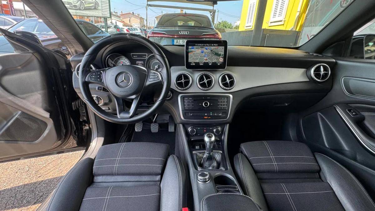 mercedes-benz-cla-200-cdi-2016-diesel-2143cc