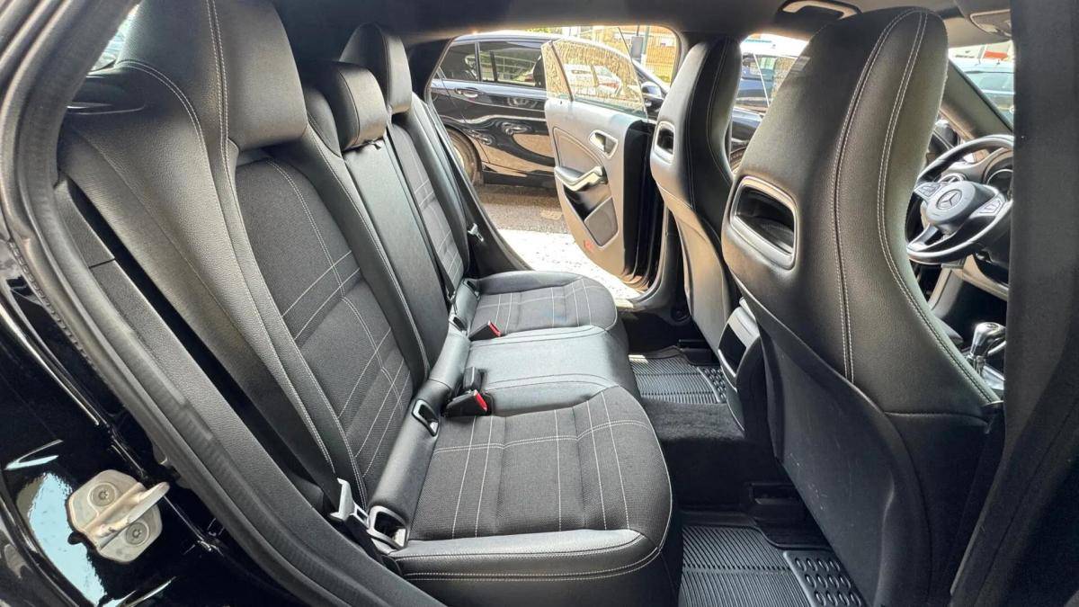 mercedes-benz-cla-200-cdi-2016-diesel-2143cc