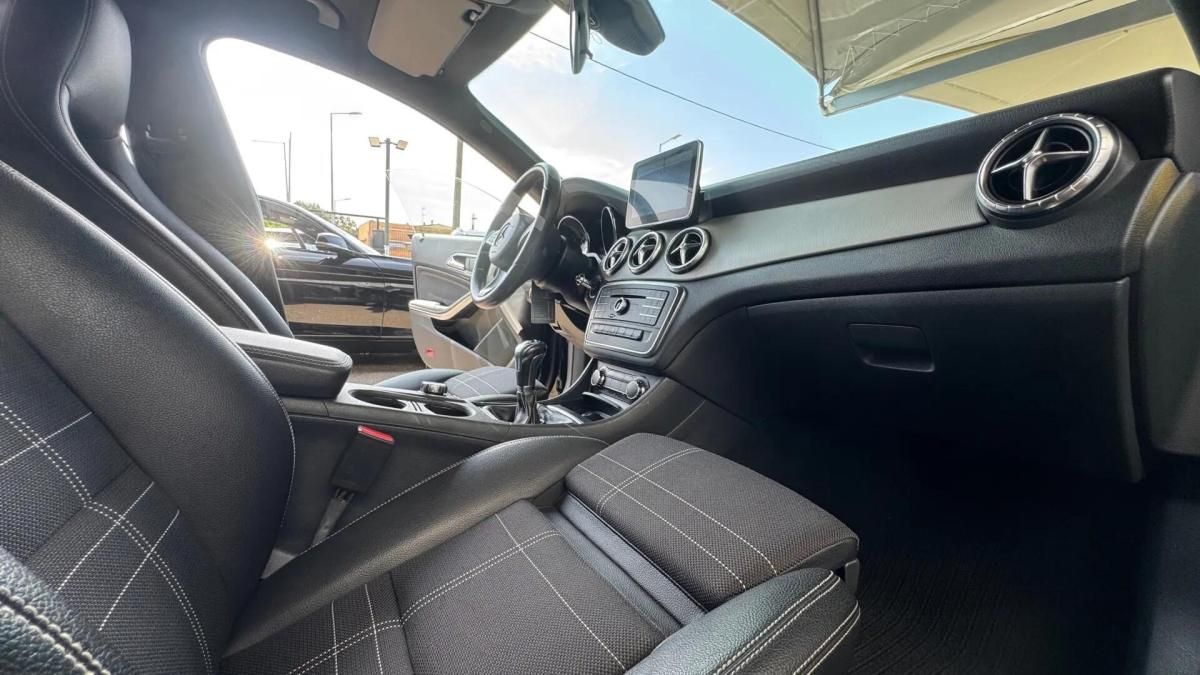 mercedes-benz-cla-200-cdi-2016-diesel-2143cc