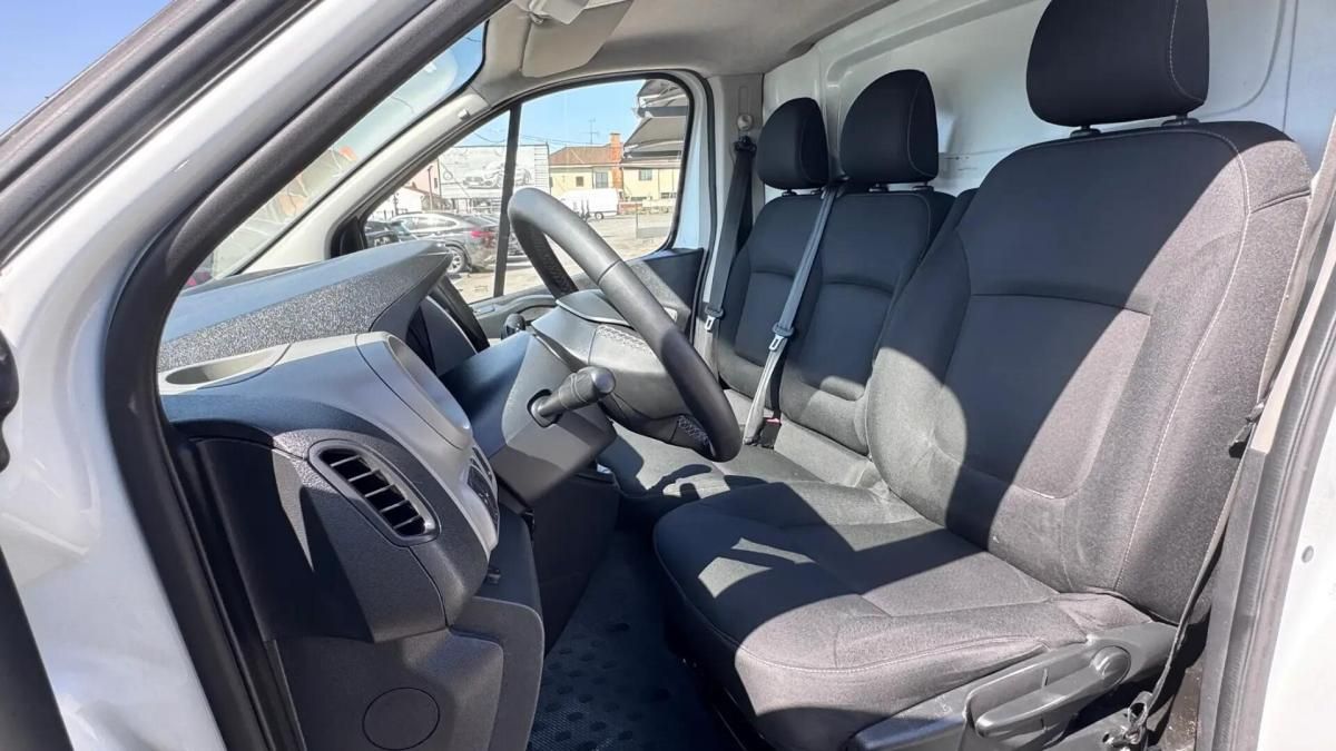 renault-trafic-2018-diesel-1598cc