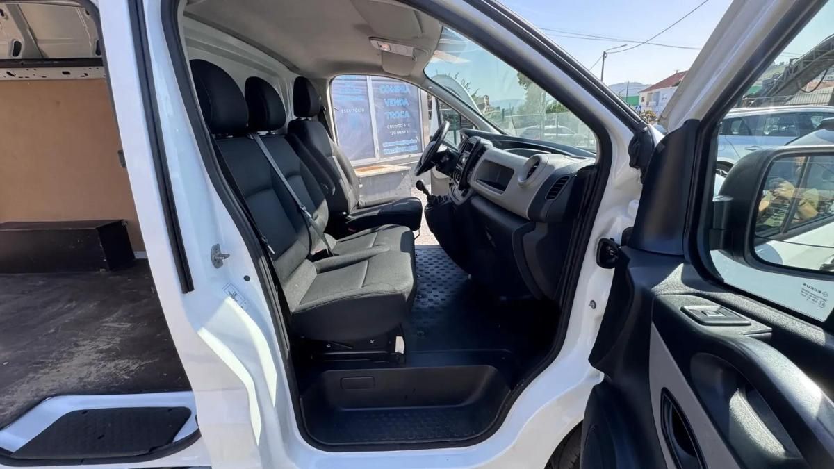 renault-trafic-2018-diesel-1598cc