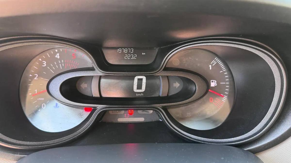 renault-trafic-2018-diesel-1598cc