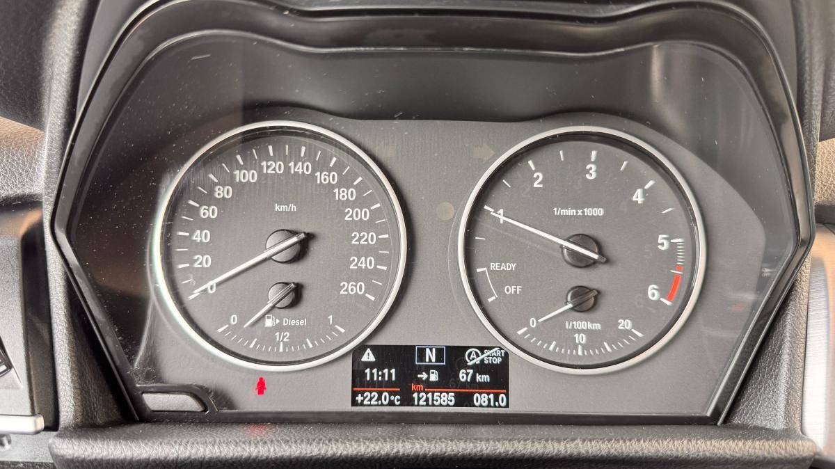 bmw-serie-2-2017-diesel-1496cc