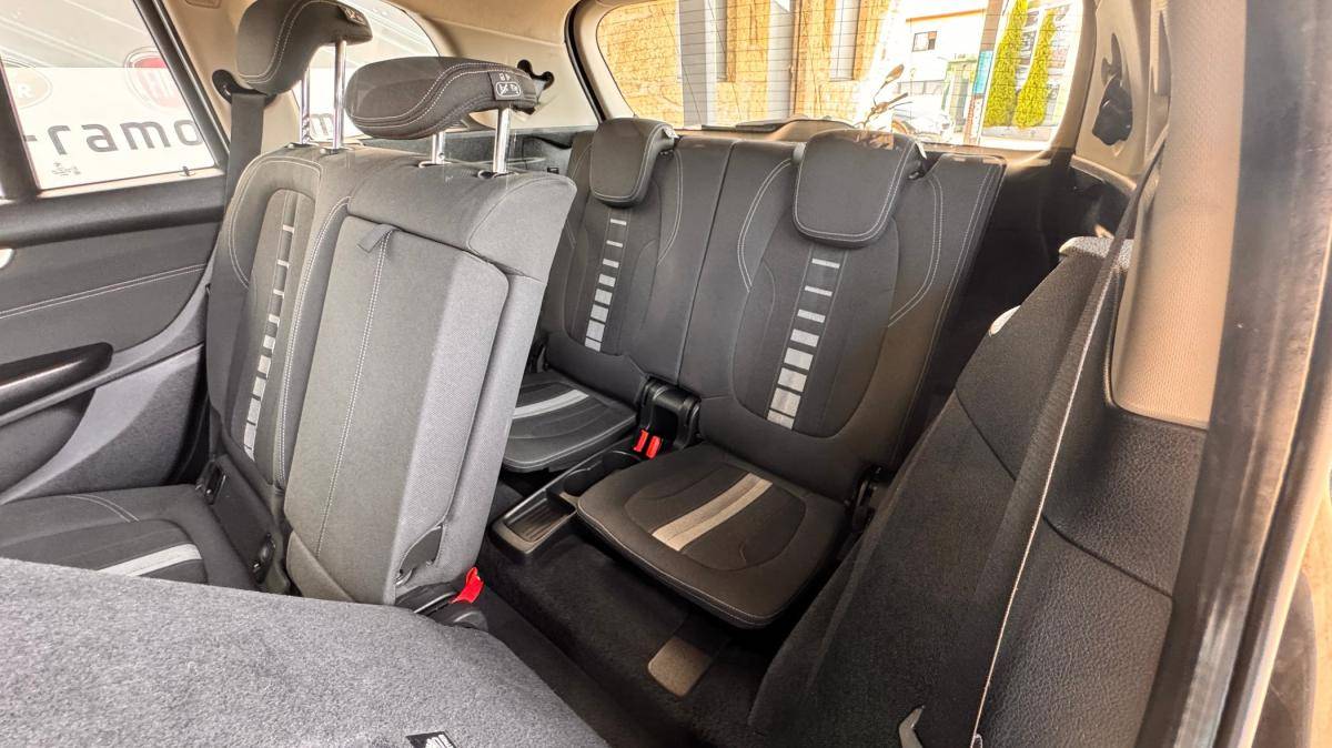 bmw-serie-2-2017-diesel-1496cc