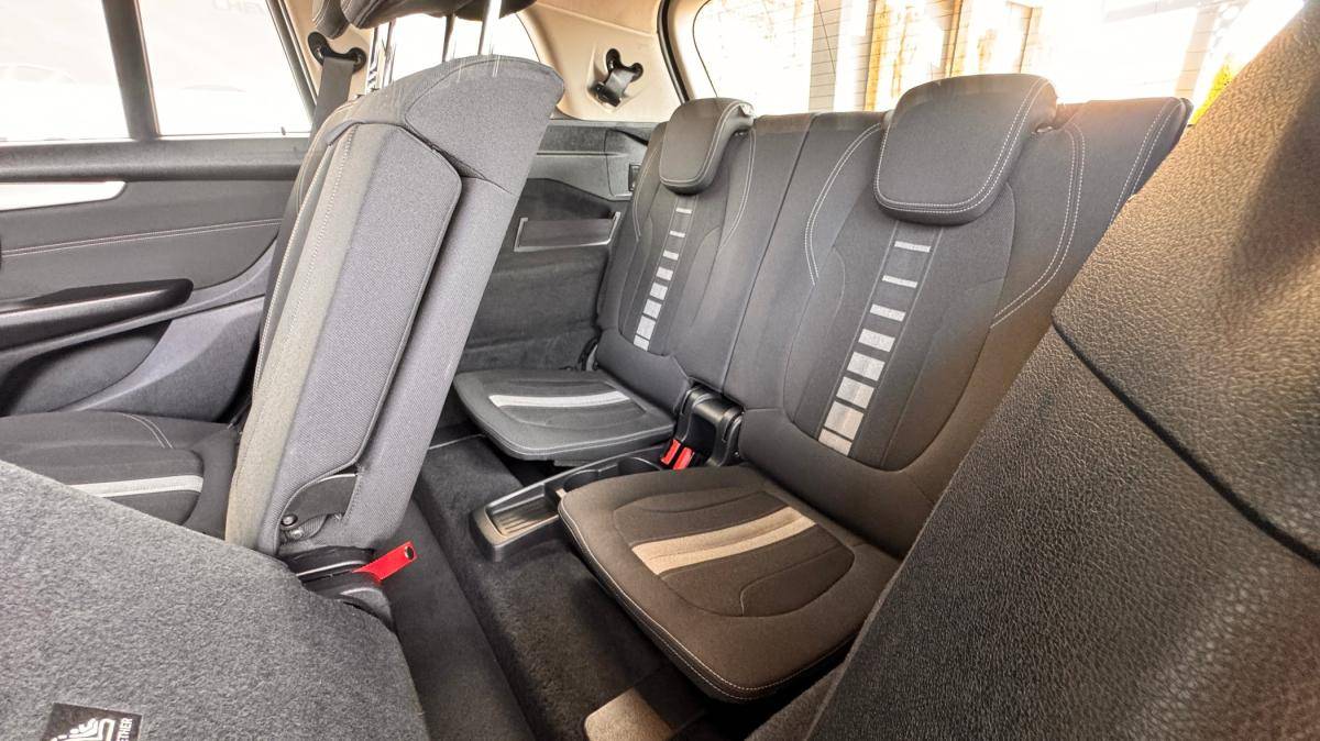 bmw-serie-2-2017-diesel-1496cc