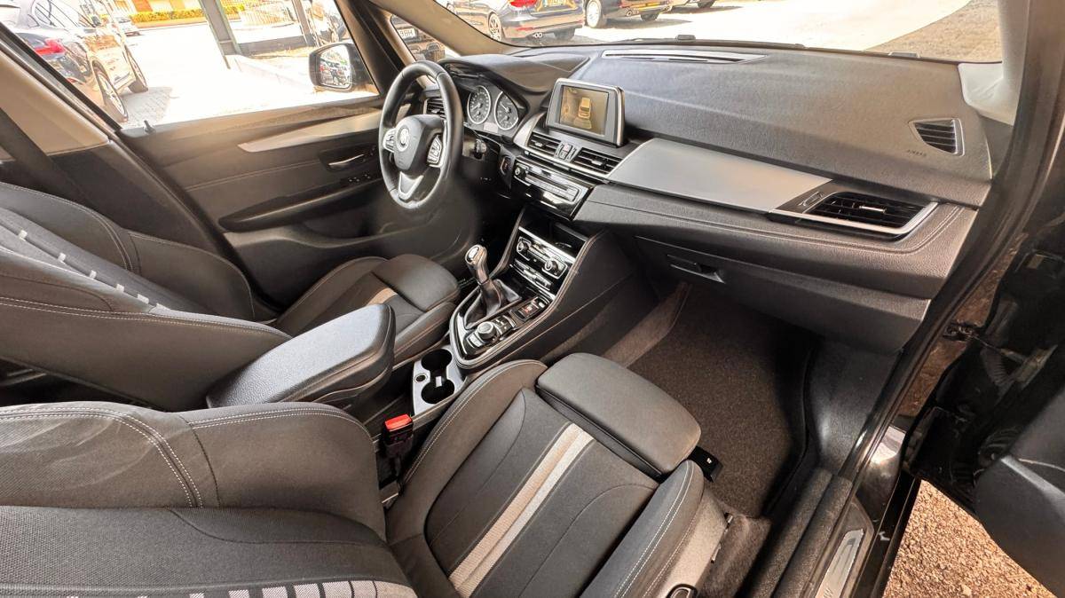 bmw-serie-2-2017-diesel-1496cc