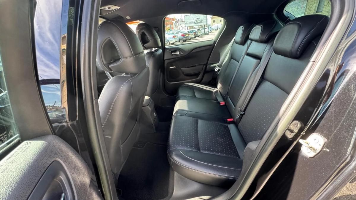 citroen-ds4-2014-diesel-1560cc