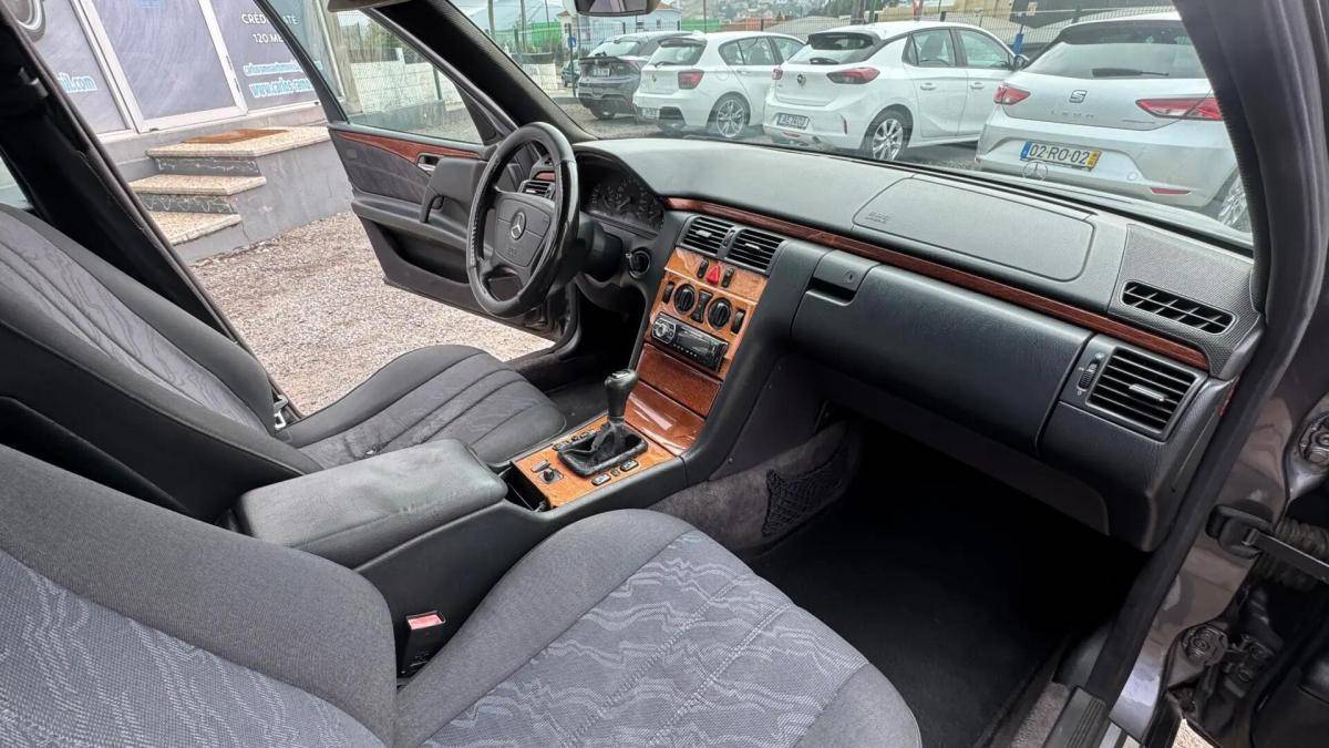 mercedes-benz-220-diesel-1999-diesel-2151cc