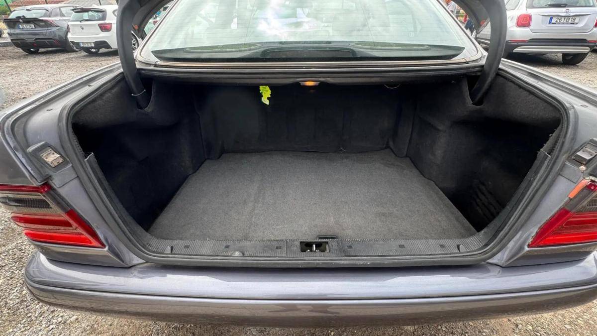 mercedes-benz-220-diesel-1999-diesel-2151cc