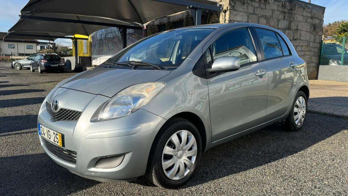 toyota-yaris-2009-gasolina-998cc