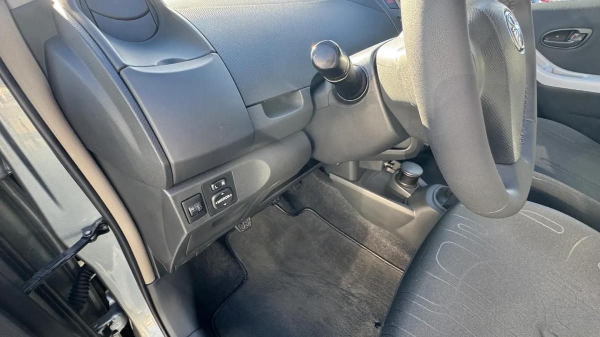 toyota-yaris-2009-gasolina-998cc
