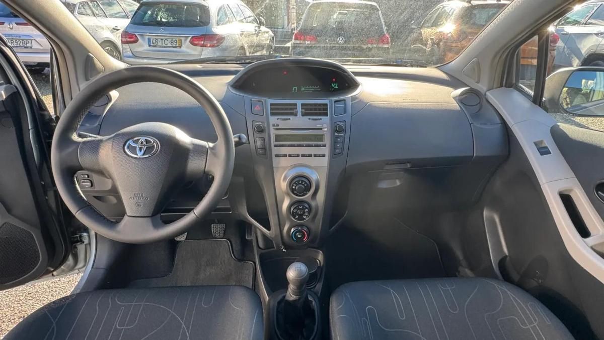 toyota-yaris-2009-gasolina-998cc
