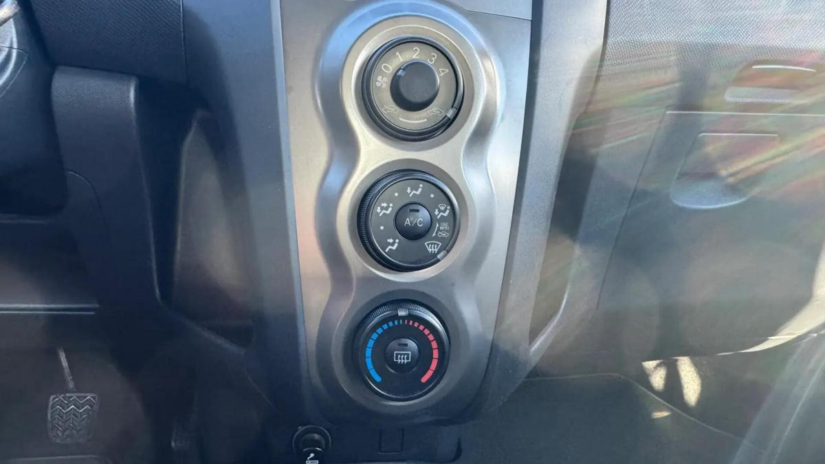 toyota-yaris-2009-gasolina-998cc
