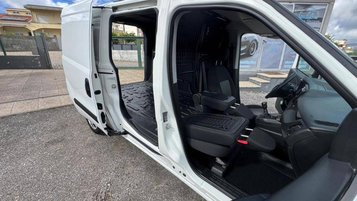 fiat-doblo-2021-diesel-1248cc