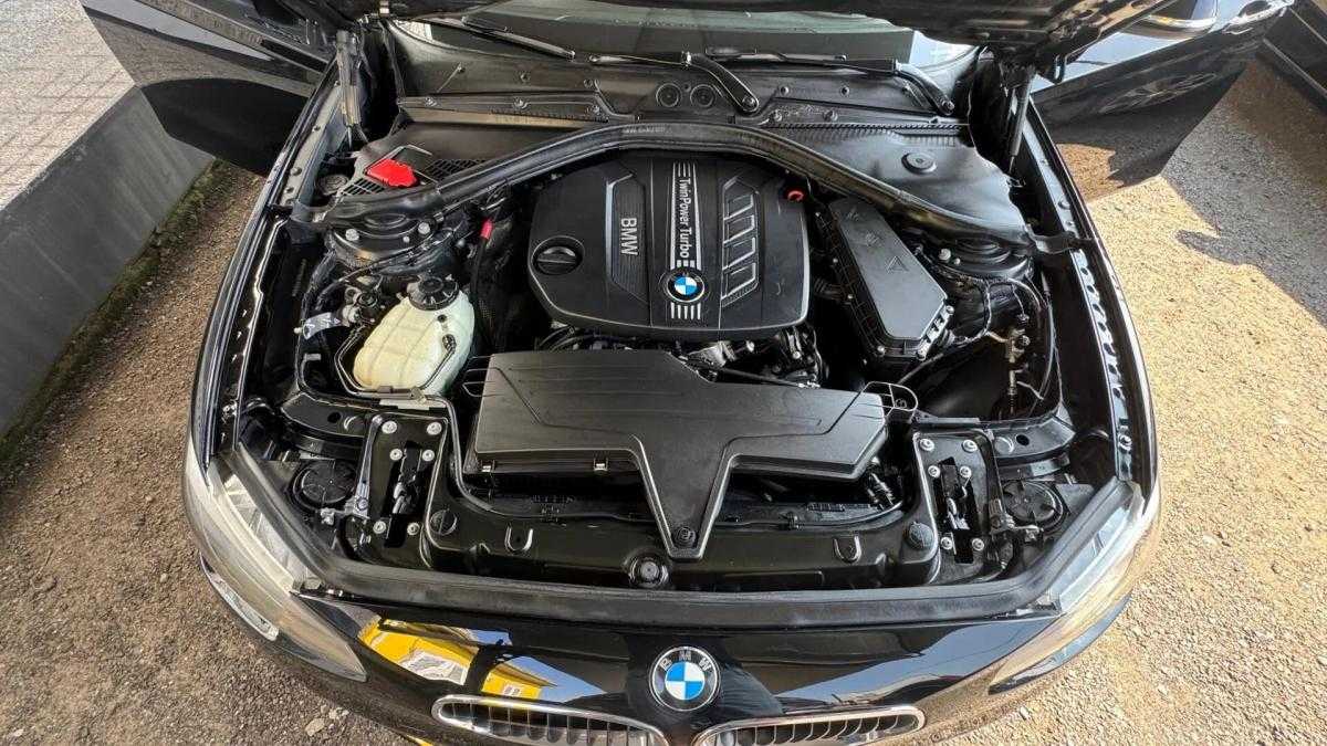 bmw-serie-1-116-2013-diesel-1598cc