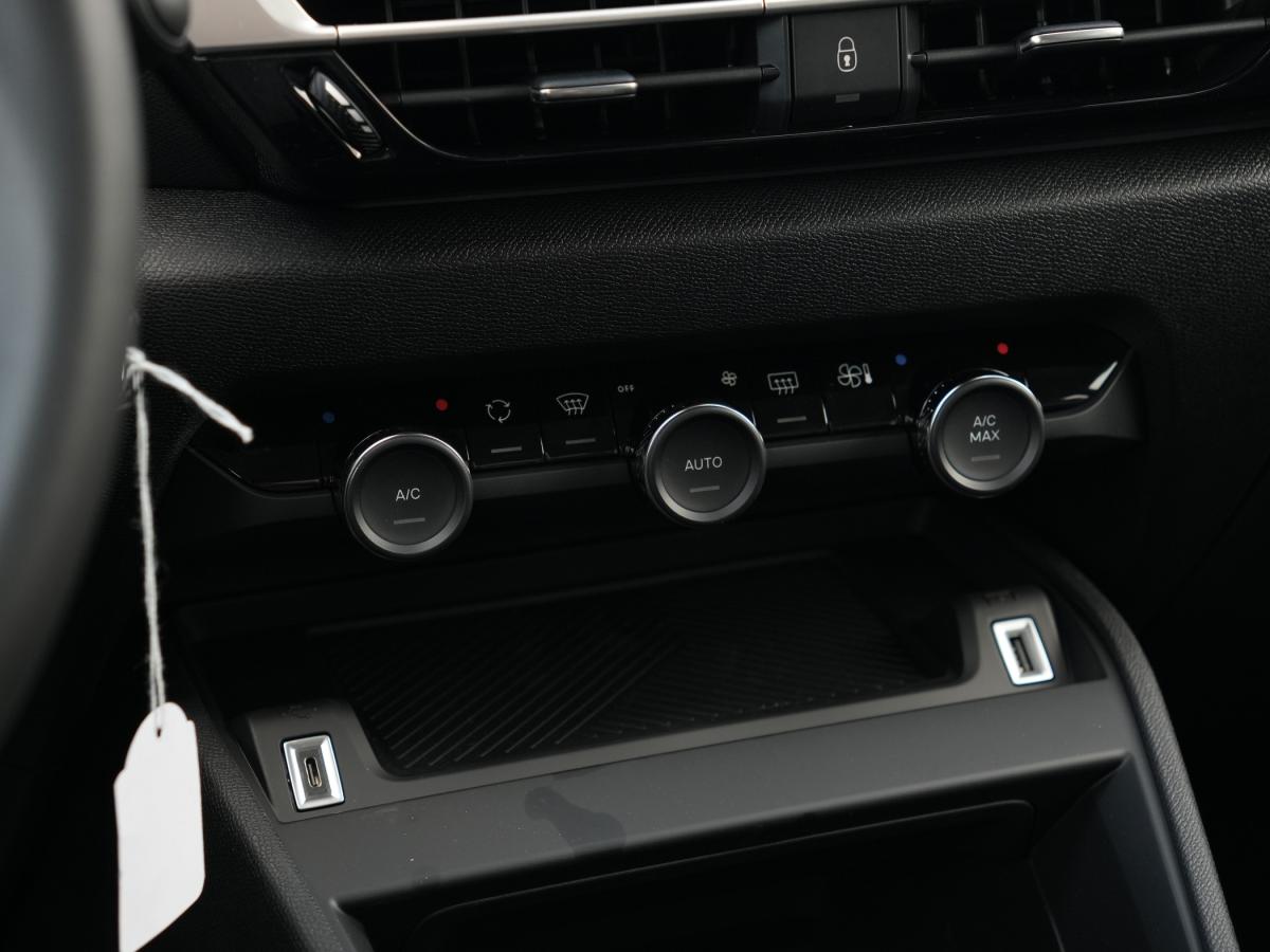 citroen-c4-2026-hibrido-a-gasolina-1199cc