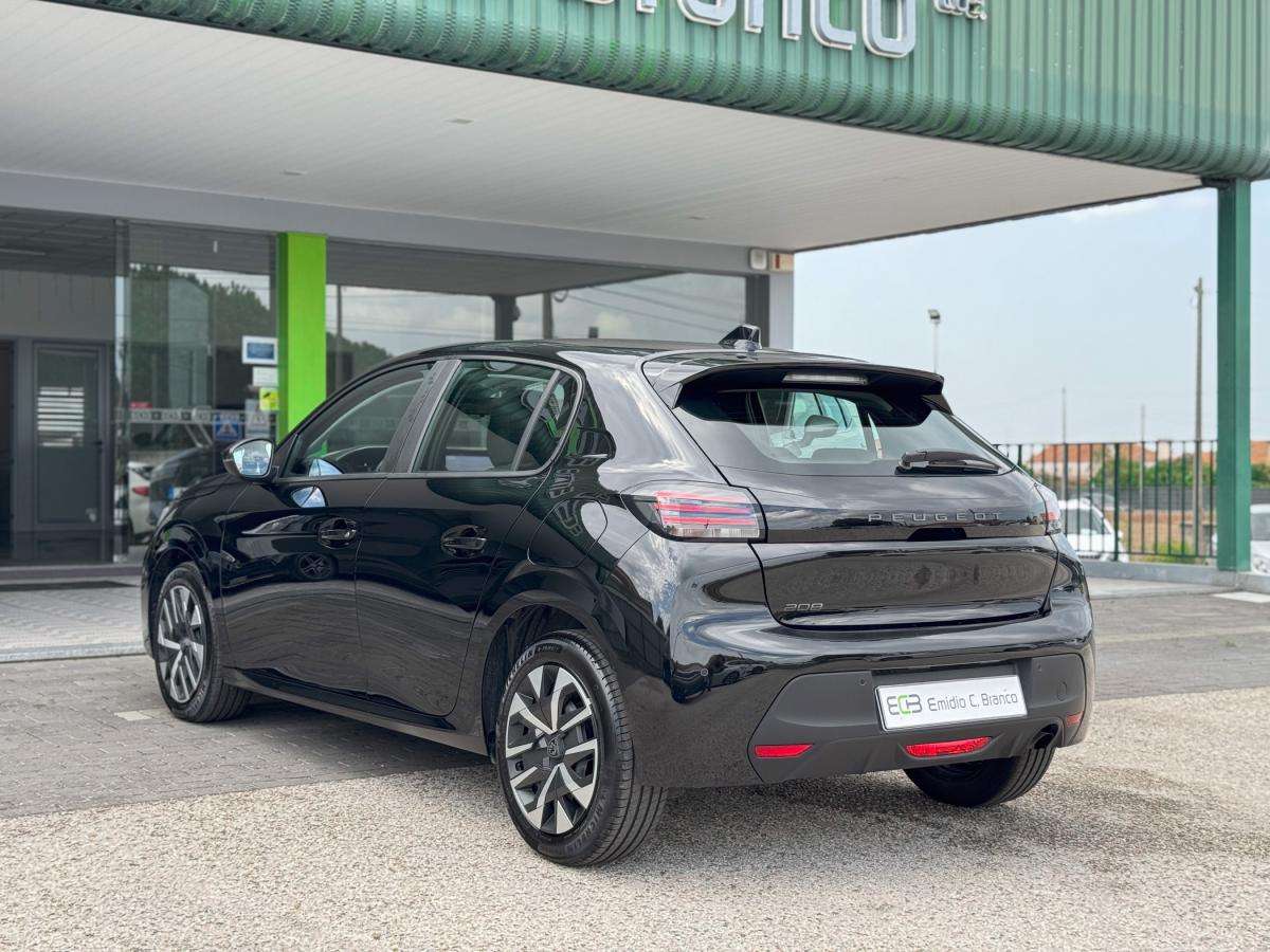 peugeot-208-2024-gasolina-1199cc