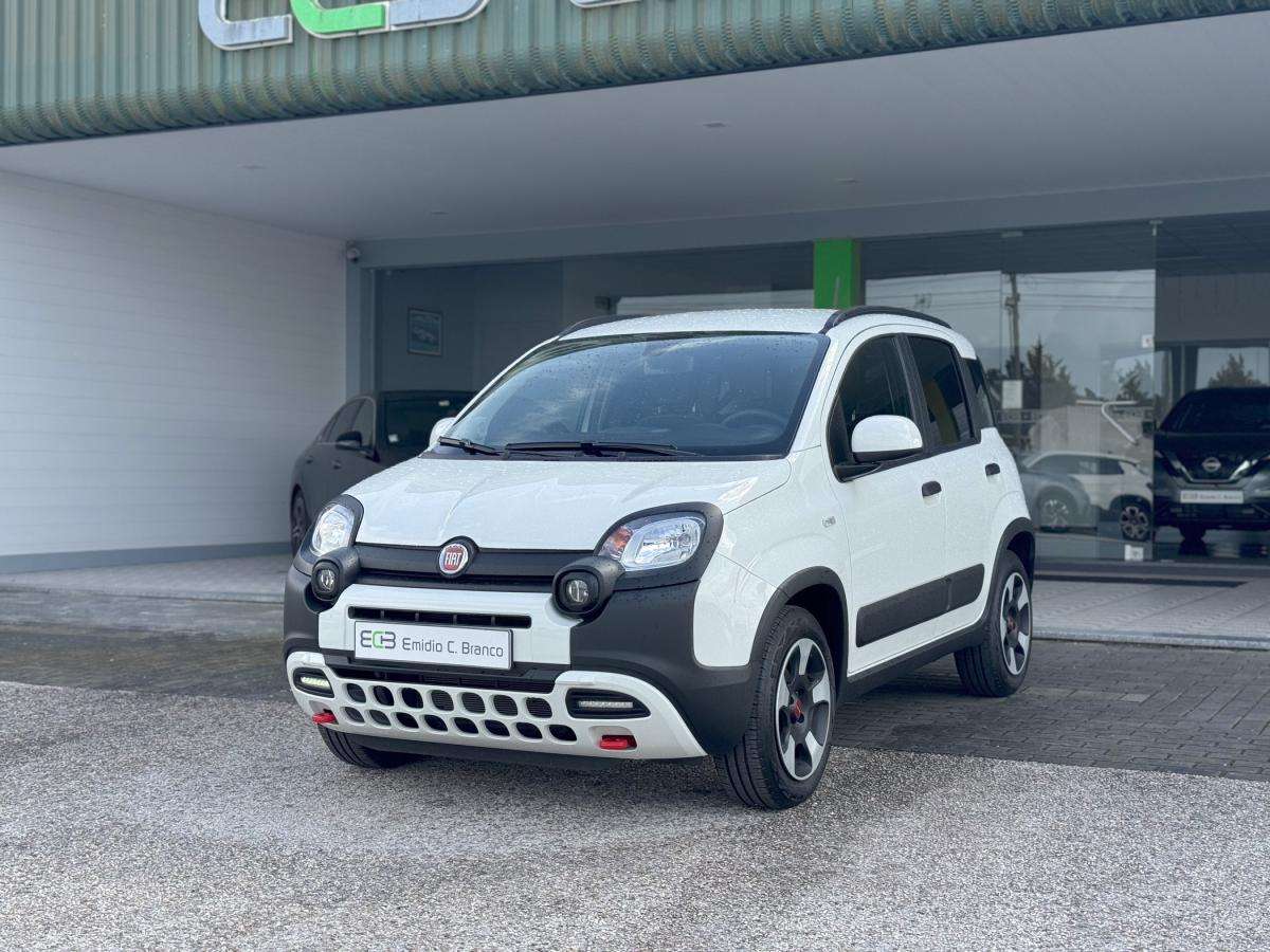 fiat-panda-2024-hibrido-a-gasolina-999cc