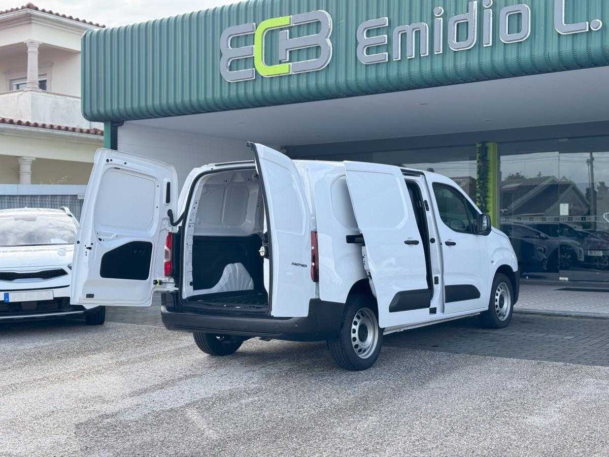 peugeot-partner-2025-diesel-1499cc