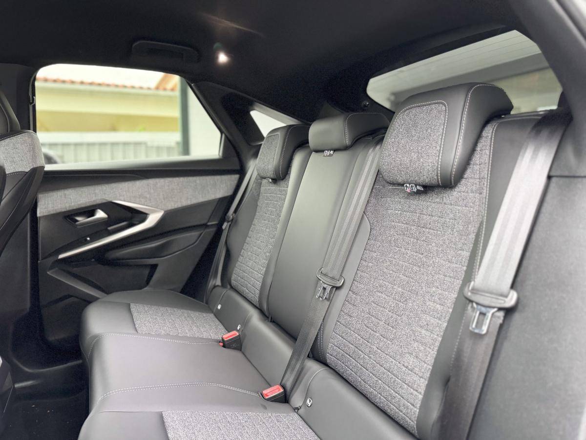 peugeot-3008-2025-hibrido-a-gasolina-1199cc