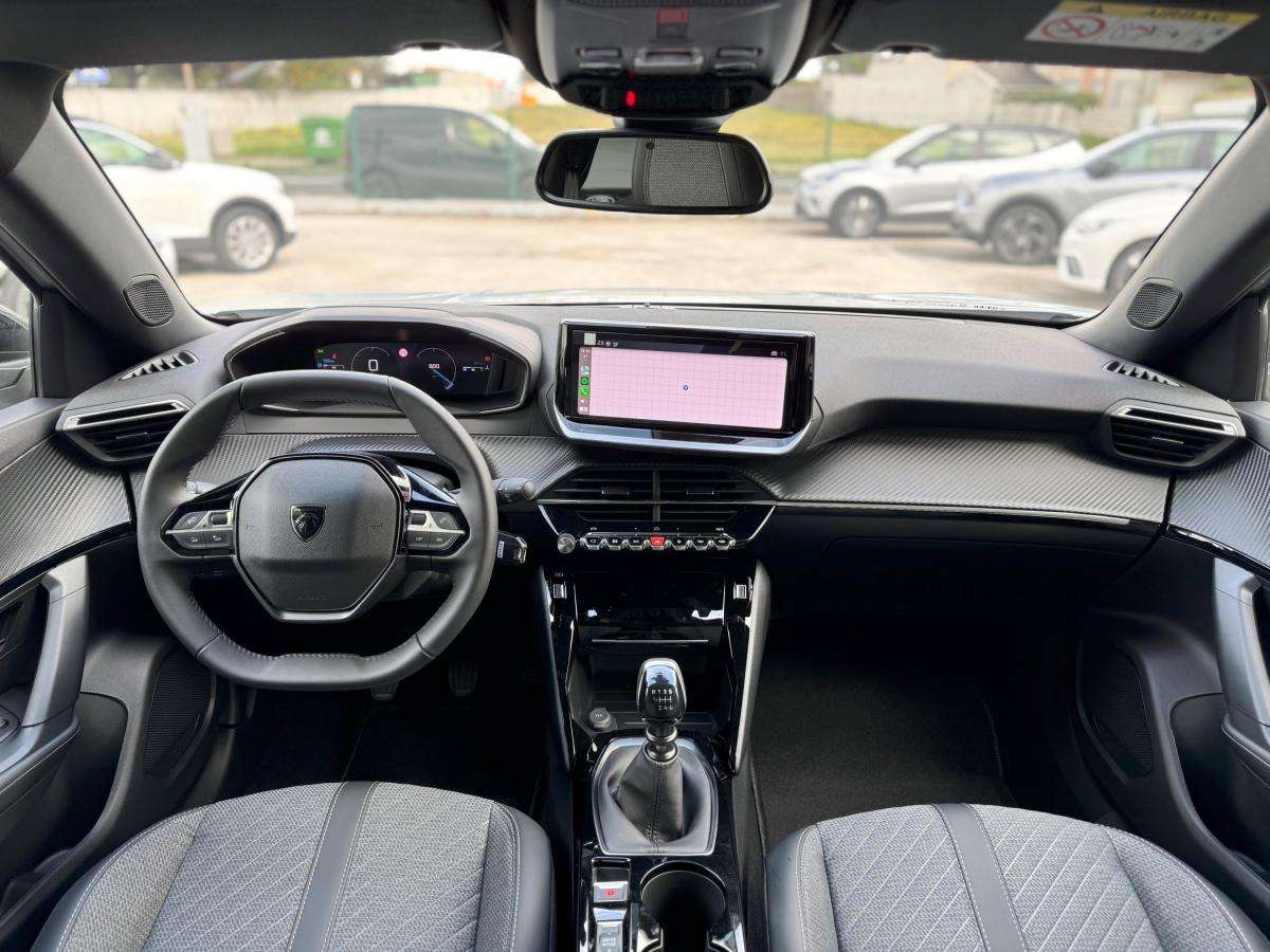 peugeot-2008-2024-gasolina-1199cc
