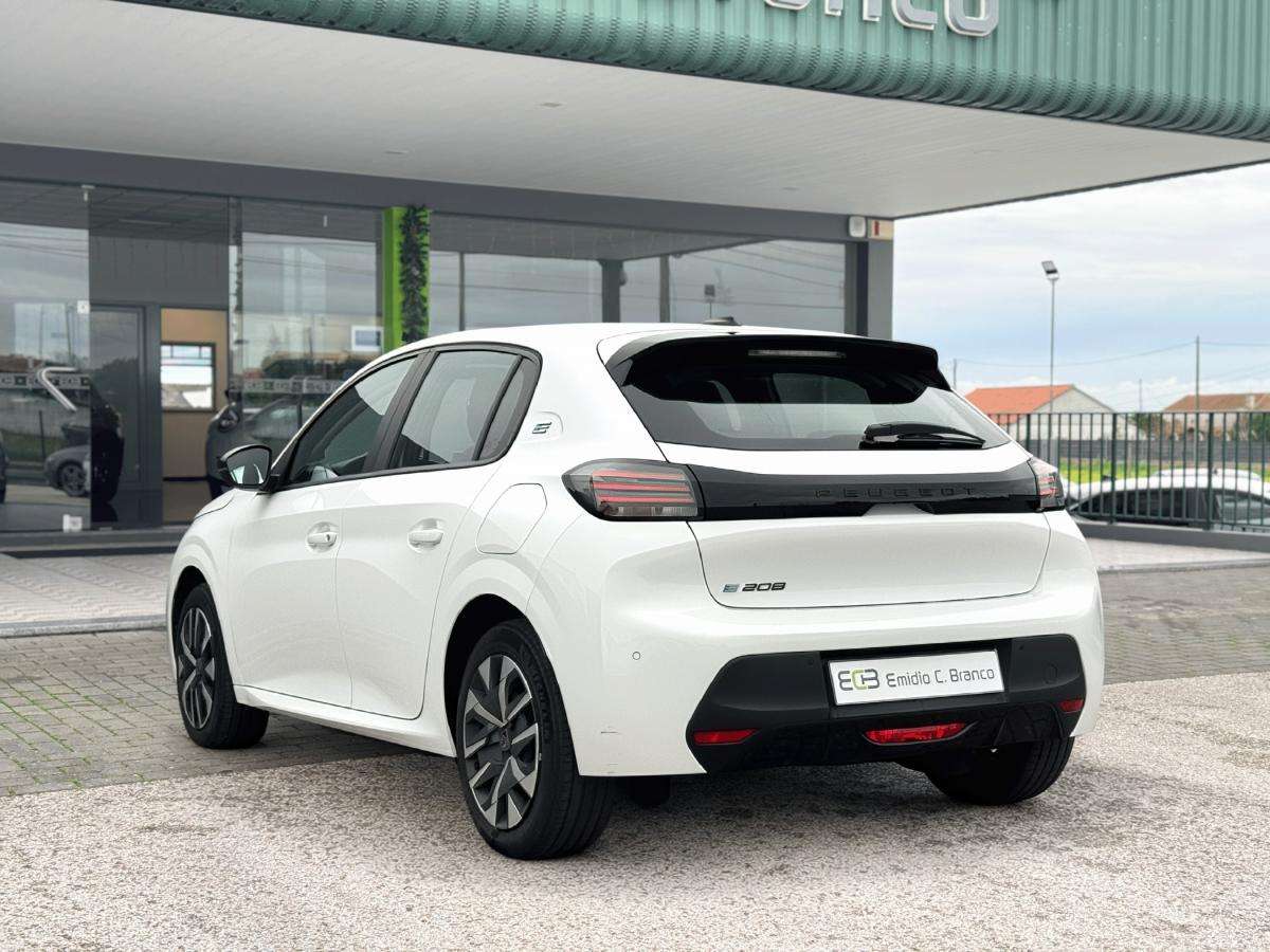 peugeot-208-2024-eletrico-0cc