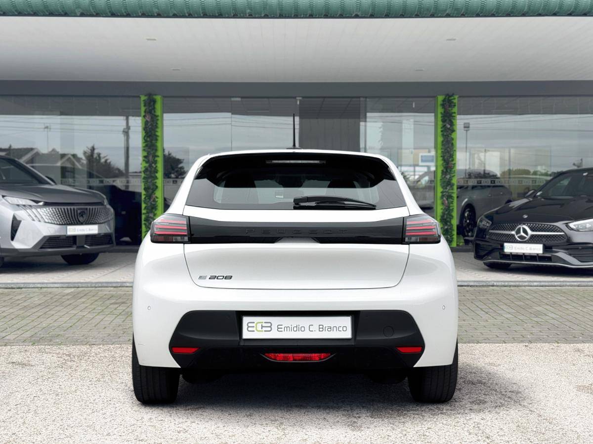 peugeot-208-2024-eletrico-0cc