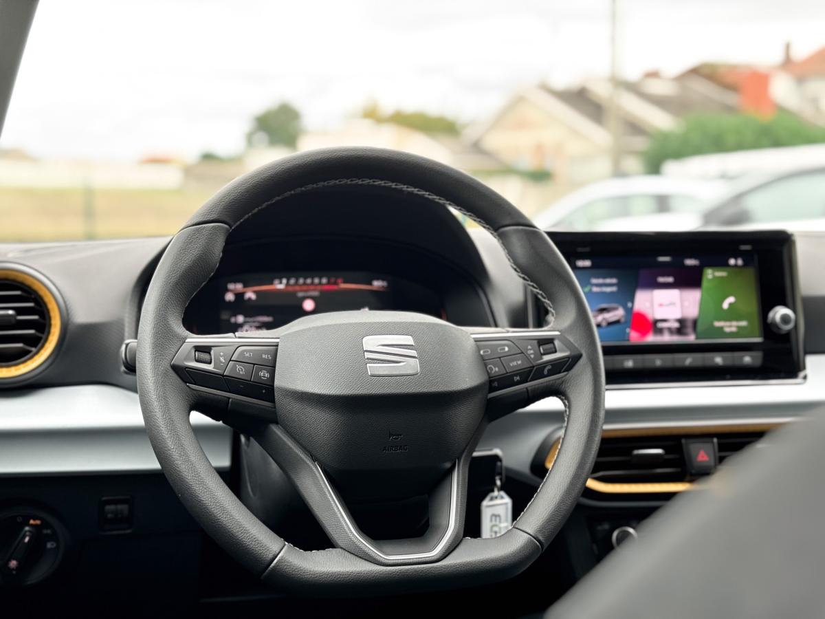seat-arona-2025-gasolina-999cc