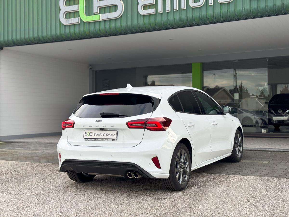 ford-focus-2025-gasolina-998cc