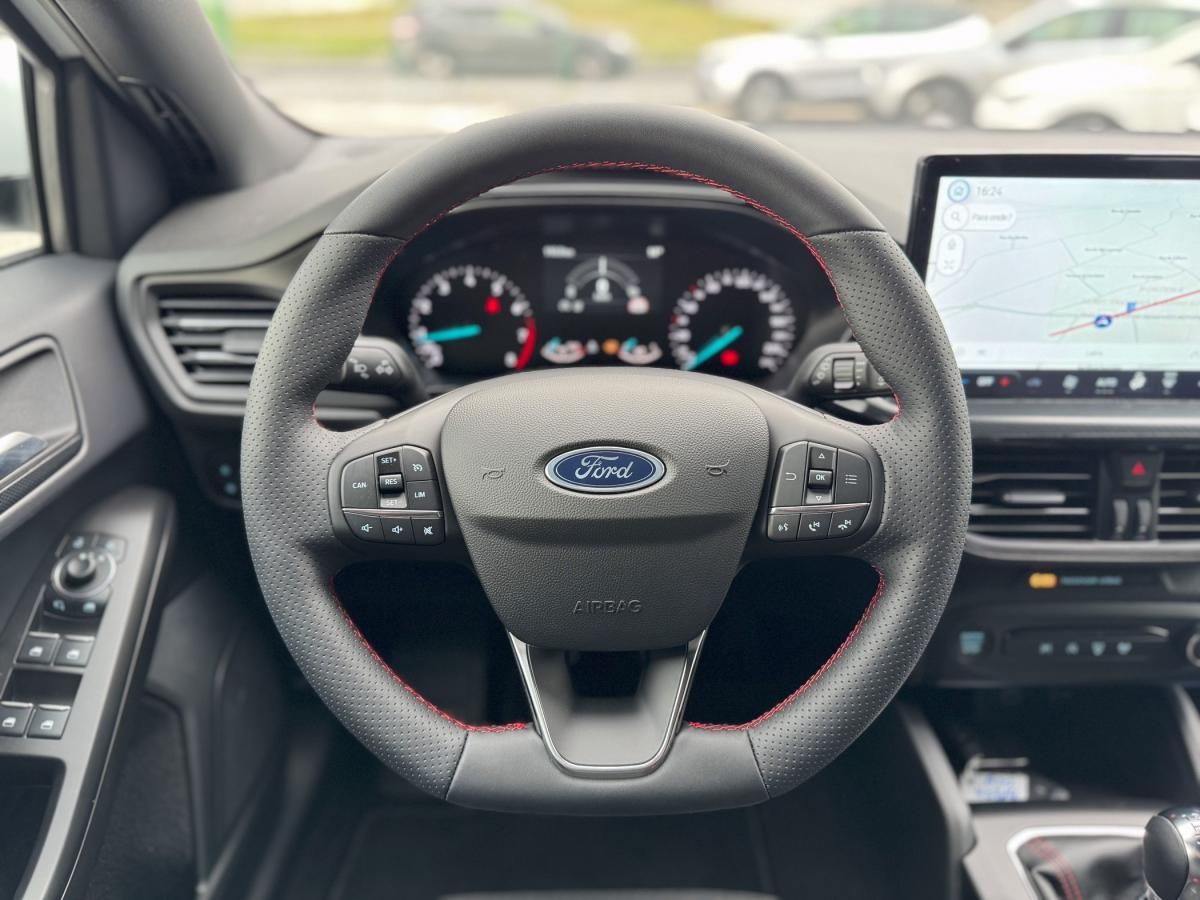 ford-focus-2025-gasolina-998cc