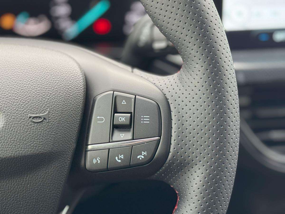 ford-focus-2025-gasolina-998cc