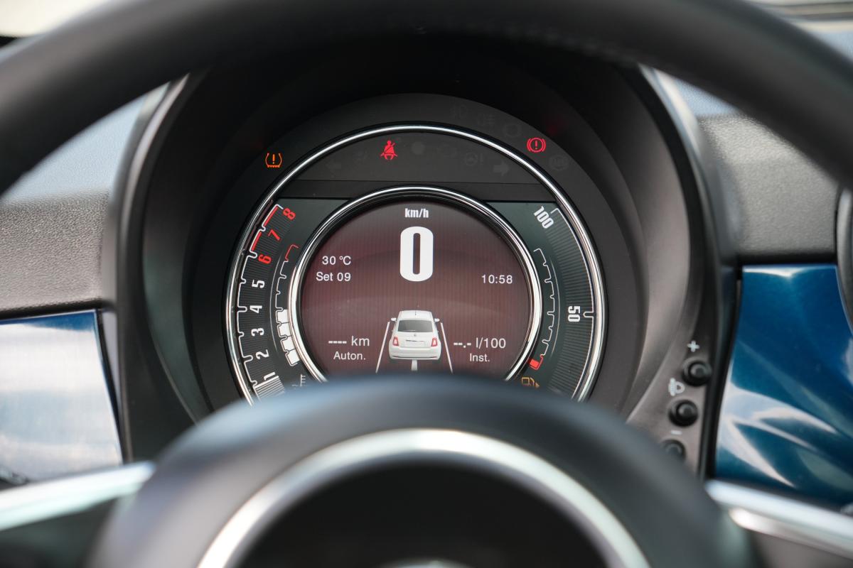 fiat-500-2024-hibrido-a-gasolina-999cc