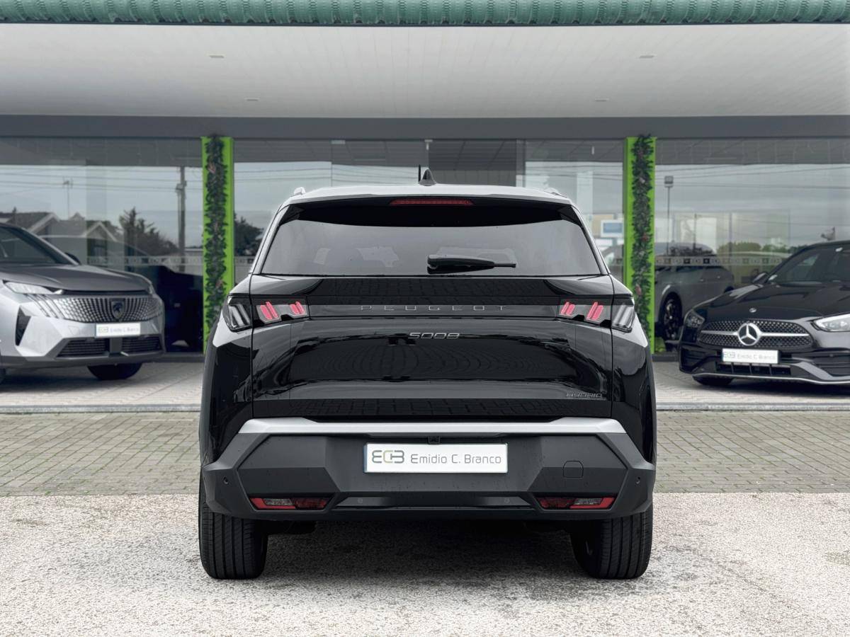 peugeot-5008-2025-hibrido-a-gasolina-1199cc