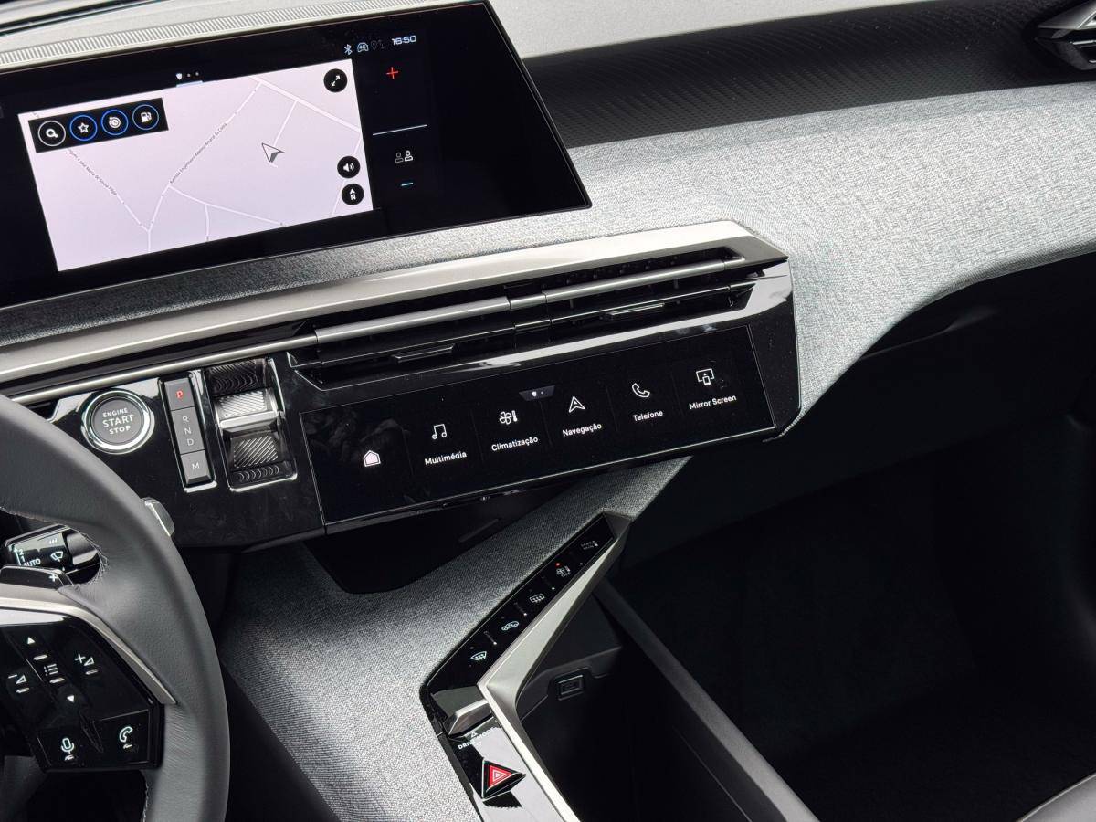 peugeot-5008-2025-hibrido-a-gasolina-1199cc