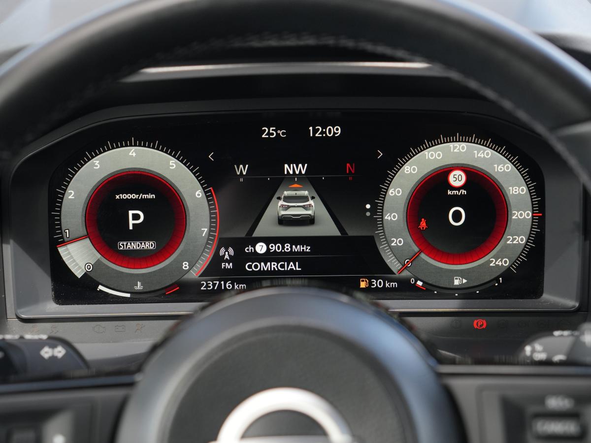 nissan-qashqai-2024-hibrido-a-gasolina-1497cc