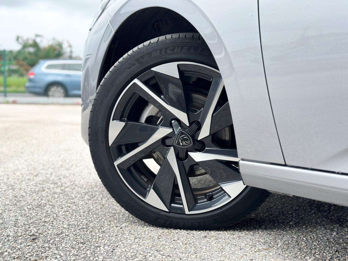 peugeot-308-2024-gasolina-1199cc
