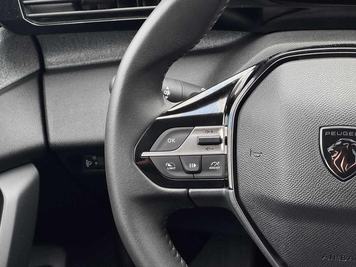 peugeot-308-2024-gasolina-1199cc